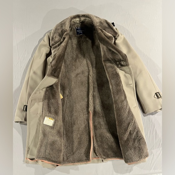 The Men's Shop JC Penney’s Beige Faux Fur lined Coat size 38 - Picture 5 of 7